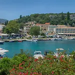 Manessis Apartments Kassiopi Bay Corfu